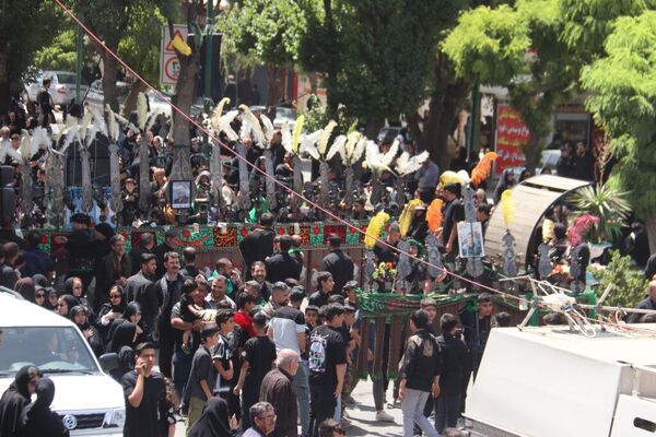 مردم کرمانشاه، پرچمدار عزای امام حسین (ع)