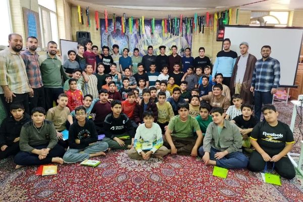 مراسم معنوی اعتکاف دانش‌آموزی در حسن‌آباد جرقویه علیا 