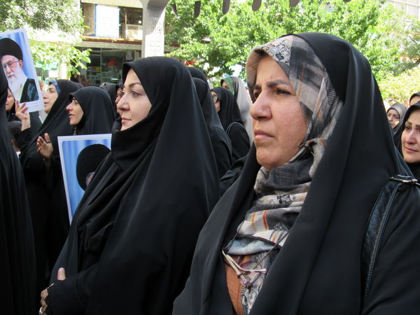 خروش بی‌نظیر سنندج در بدرقه شهید آسمانی رضا بسطامی