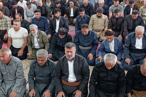نماز عید سعید قربان در ثلاث باباجانی