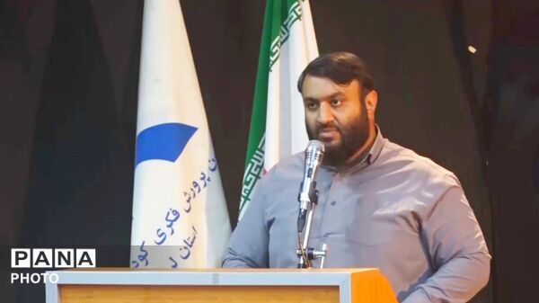 طنین شادی در بهار دل‌ها؛ جشن وحدت کودکان و نوجوانان خرم‌آبادی
