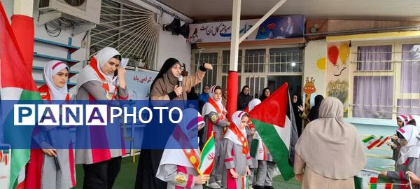 دانش‌آموزان دبستان دخترانه شاهد محمودآباد شعار مرگ بر اسرائیل سردادند