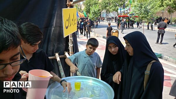 برپایی و آماده سازی موکب قرارگاه جهادی شهرستان کاشمر
