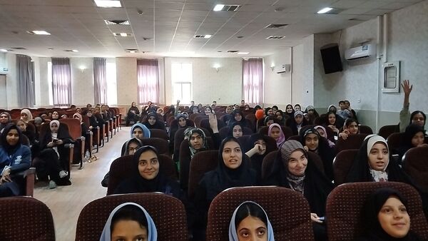 کارگاه خبرنگاری موبایلی با  مدیر عامل خبرگزاری پانا در مشهد 