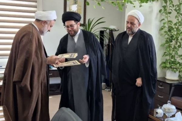 امضای تفاهم‌نامه همکاری مشترک سازمان دانش‌آموزی قم و مرکز خدمات حوزه‌های علمیه کشور