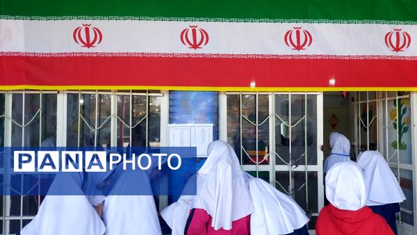 شور انتخاباتی و شمارش آراء شورای دانش‌آموزی دبستان سوم شعبان