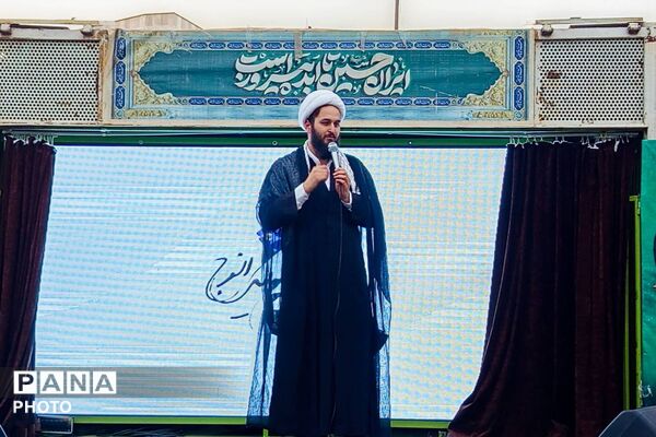 آیین «آبروی محله» در تکریم شهیدان جنگ رمضان