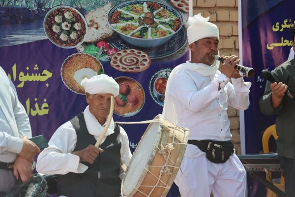 جشنواره گردشگری غذاهای بومی‌ _ محلی 