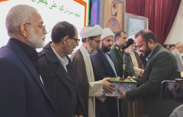 گردهمایی بزرگ پیشکسوتان جهاد و شهادت کارون با یاد یاران آسمانی؛ سردار سلیمانی و سردار تقوی‌فر