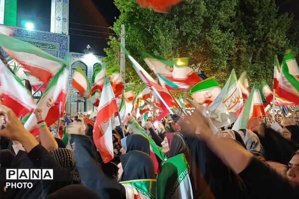 ایستادگی تا هفتاد و هفتمین شب بیعت با رهبر، برای ثبات اقتدار ملت