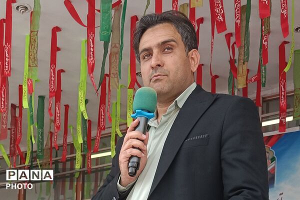 رقابت پرهیجان طناب‌کشی در بهارستان دو