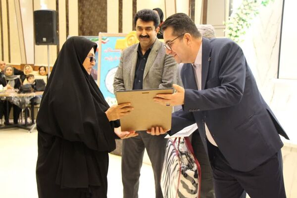  تکریم بازنشستگان در تالار مهستان شهرستان سملقان