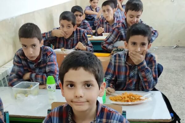  ناهار وحدت موج همدلی و صمیمیت