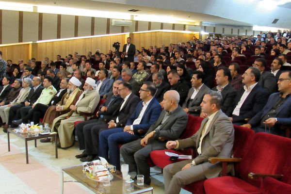 برگزاری آیین تجلیل از معلمان نمونه استان کردستان