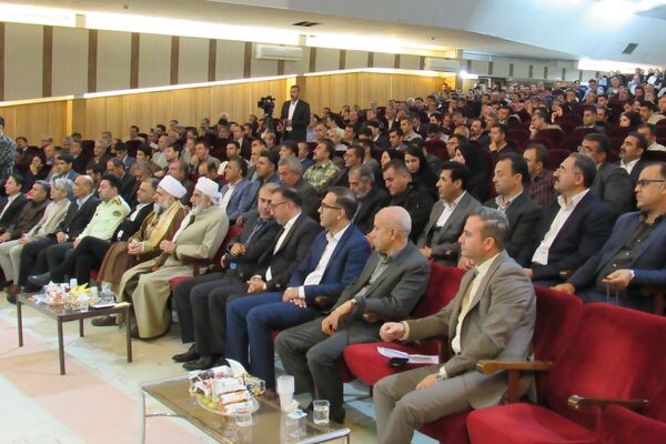 برگزاری آیین تجلیل از معلمان نمونه استان کردستان