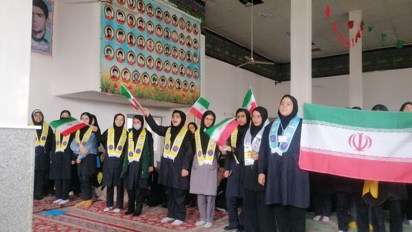 جشن روز دانش آموز دختران دبیرستان حضرت فاطمه و حضرت رقیه در مهدیه شهر بار نیشابور 