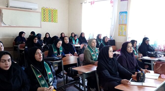 جلسه تکمیلی توانمندسازی مربیان پیشتاز ناحیه یک شیراز در کانون شهید دعایی
