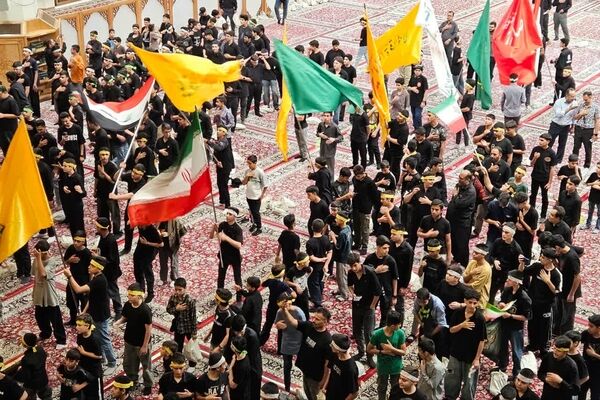 نوجوانان عاشورایی در حرم شاهچراغ(ع) - 3