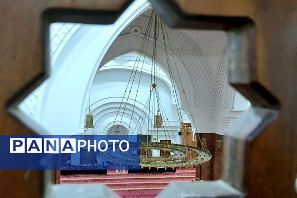 حضور دانش‌آموزان در مکه مکرمه 