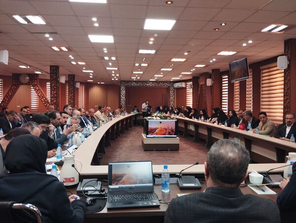 کارگاه آموزشی روسای ادارات آموزش، ترویج و مشارکت های مردمی ادارات کل منابع طبیعی آبخیزداری کشور در مشهد