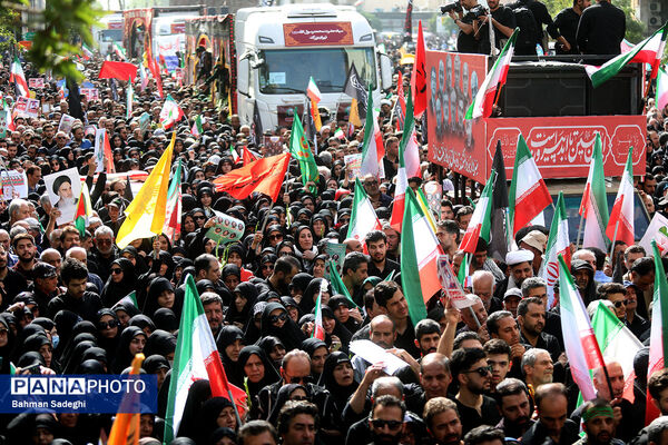 تشییع شهدای اقتدار در تهران - 2