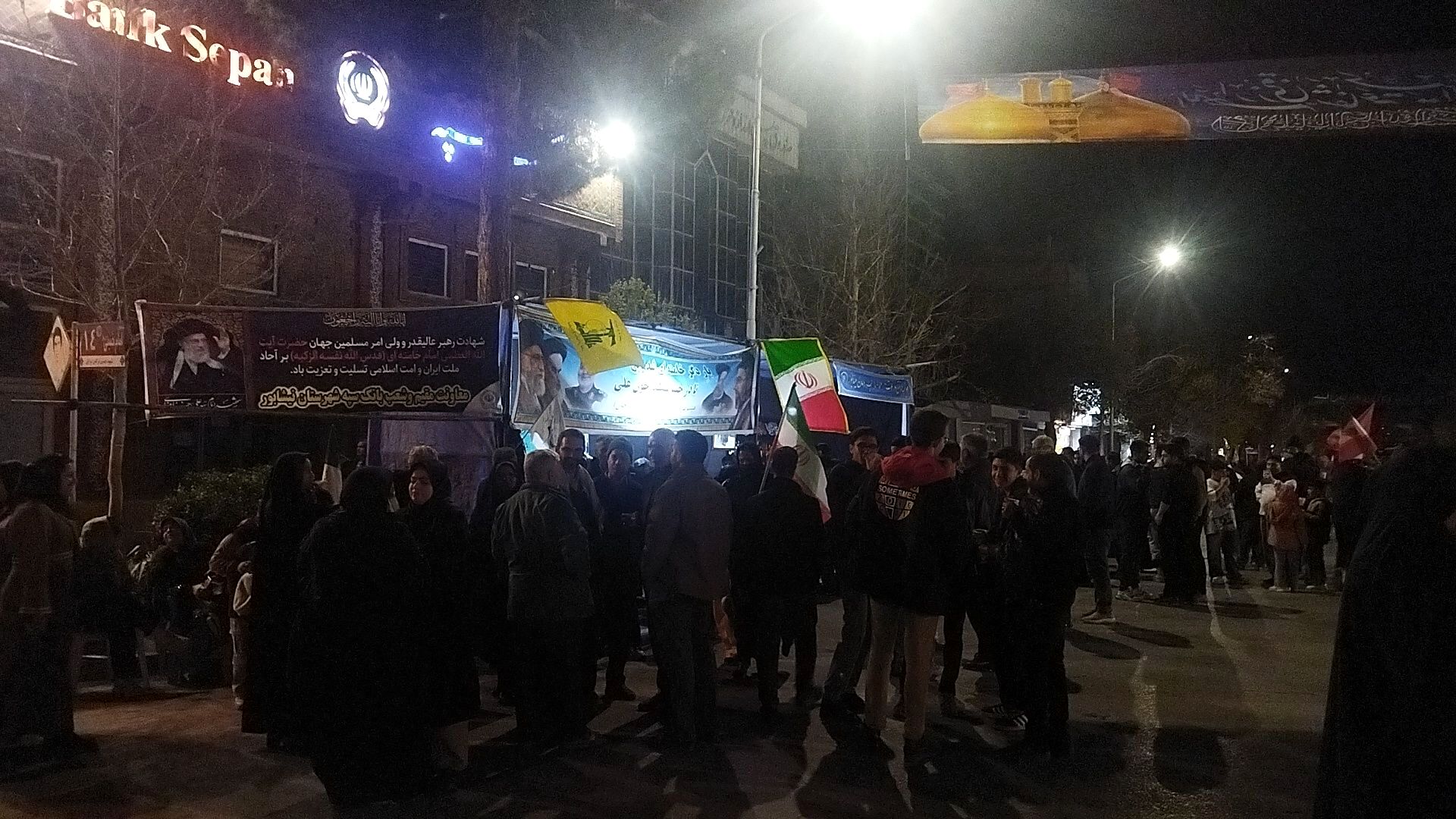 قاب هایی از خدمت در نیشابور 