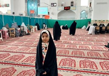 آخرین روز از هفته‌ قرآن و عترت با محوریت حضور در نماز جمعه با خانواده در تفت