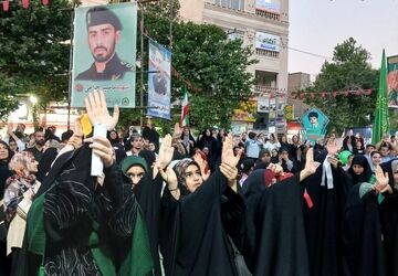از خیابان انقلاب تا قلب ولایت در خرم آباد