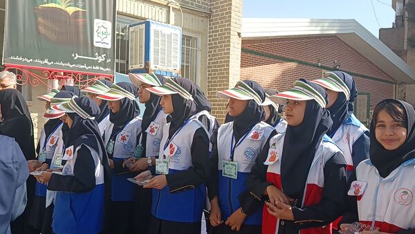 افتتاحیه طرح آهن یاری در دبیرستان کوثر فرهنگیان