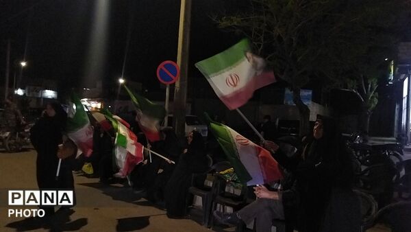 گذری بر اجتماع مردم نیشابور در فلکه صنعت 
