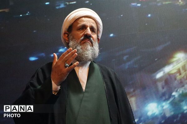 حال و هوای متفاوت قرچک در شب هشتاد و دوم