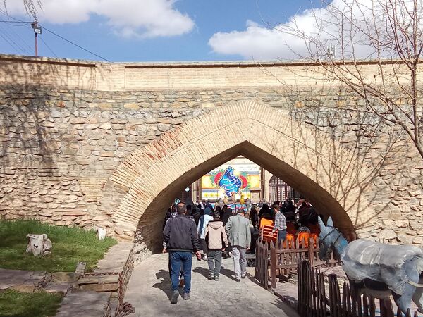جشن بزرگ عید باشکوه فطر در پل تاریخی مصلی بروجن