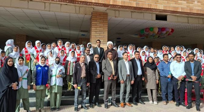 جشن میلاد حضرت علی(ع) با عطر قدردانی از مدیران آموزش‌وپرورش درخشان‌تر شد