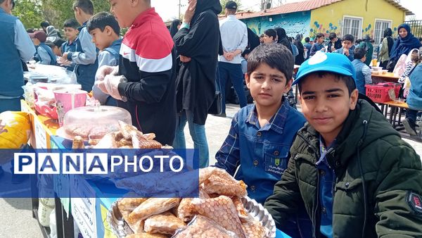 جشنواره غذا و صنایع دستی در دبستان امام حسن (ع) مصلی نژاد