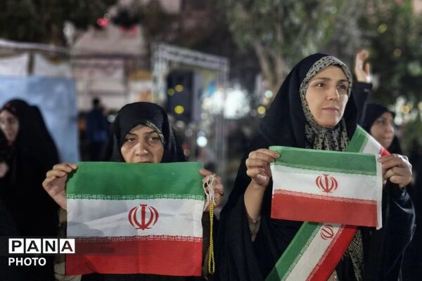 همدلی و تجدید عهد مهدوی در تجمعات مردمی شهر گلستان