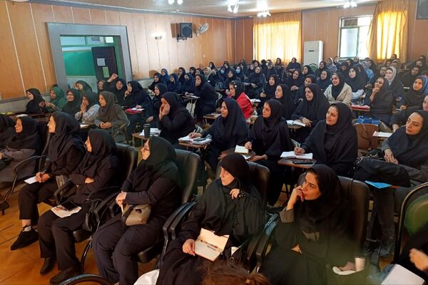 توانمندسازی مربیان؛ سرمایه‌گذاری برای آینده کودکان