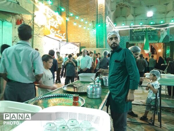 فعالیت چایخانه حضرت زهرا (س) در قاب پانا 