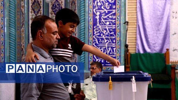 حضور پرشور مردم گلستان پای صندوق‌های رأی