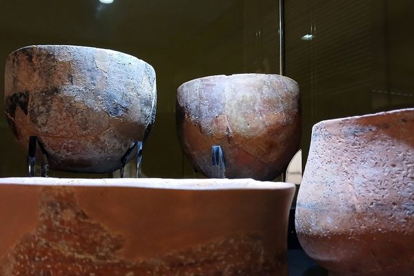 از دریچه روایت مدرسه به تاریخ ایران