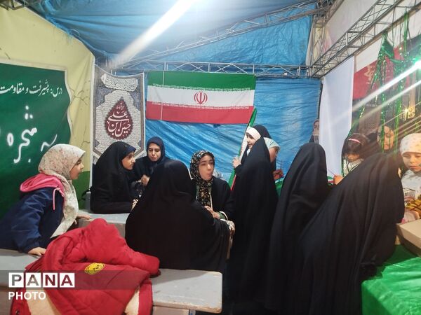 جشن میلاد امام رضا (ع) در پنجاه و نهمین شب از تجمعات مردم رجایی شهر کرج