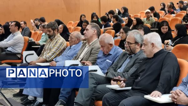 بزرگداشت پروفسور مریم میرزاخانی در دانشگاه آزاد واحد کرج