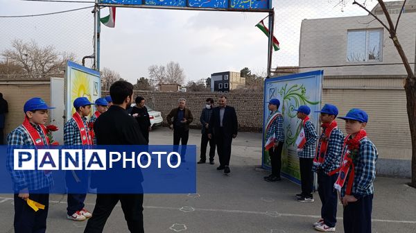 مراسم زنگ مقاومت در دبستان امیرمعزی 
