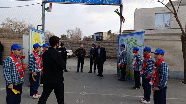 مراسم زنگ مقاومت در دبستان امیرمعزی 