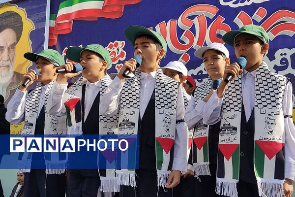 حضور پرشور دانش‌آموزان در راهپیمایی ۱۳آبان منطقه کهریزک 