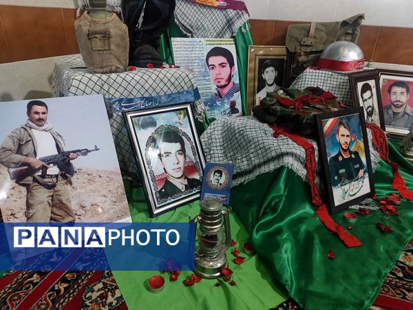 یادآورحماسه سیزدهم آبان دردبیرستان شاهدشهید قاسم سلیمانی