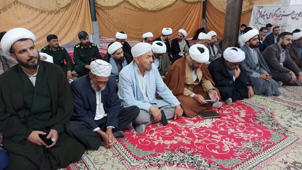 برگزاری همایش هفته وحدت در روستای درکش شهرستان سملقان