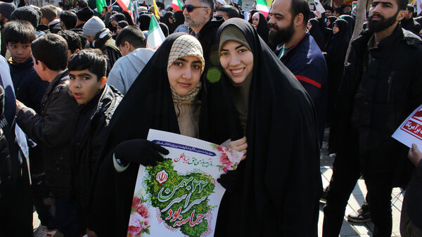 حس و حال نوجوانان در جشن چهل و ششمین سالگرد پیروزی انقلاب اسلامی 