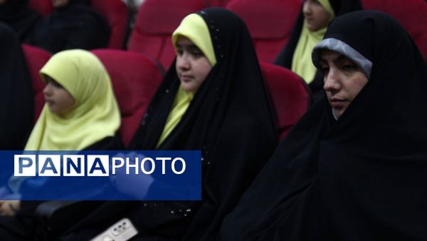 آیین تجلیل از ۵۰ معلم بازنشسته زنجان