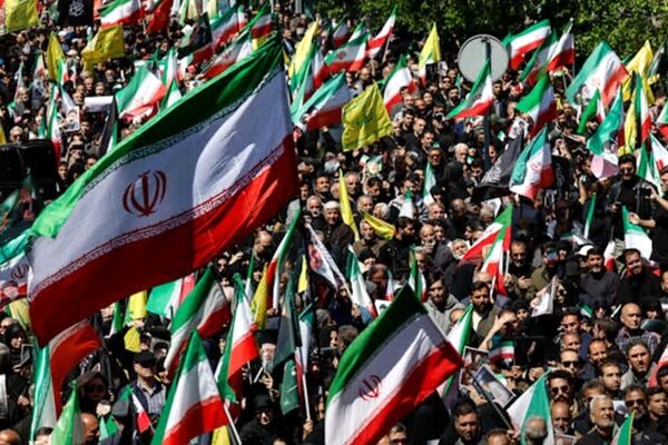 حضور دهه نودی ها در تجمعات شبانه و شب شهادت امام جعفر صادق علیه السلام 