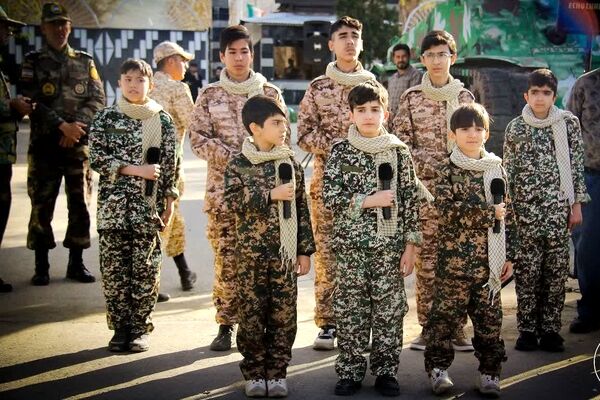 رزمایش حماسی و کاروان خودرویی در همدان؛ تجلیل از ارتش مقتدر در آستانه روز ارتش
